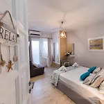 Lefkas &