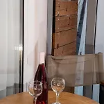 Lefkas & *