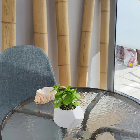 Apartamento Lefkas & *