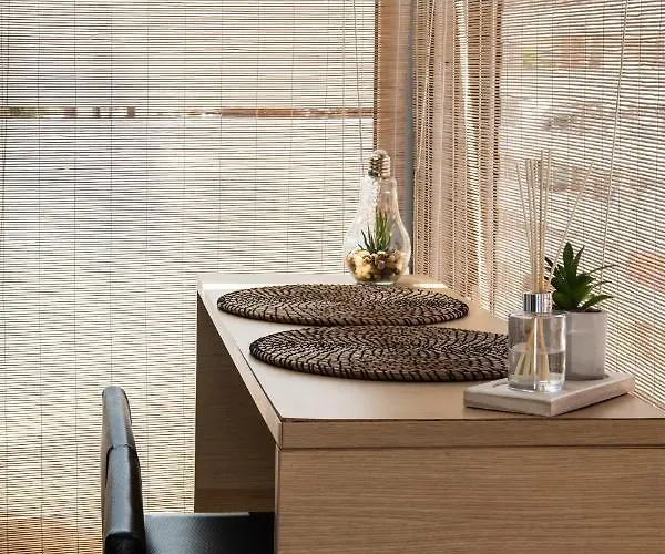 Apartamento Lefkas & *