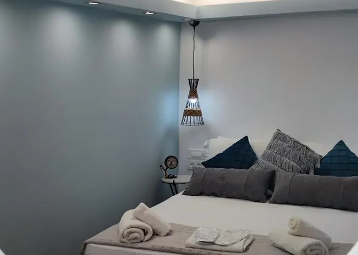 Διαμέρισμα Lefkas & *